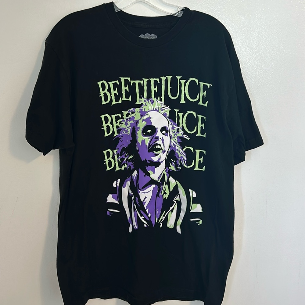 Beetle juice Black Graphic Black T-Shirt. 100% Soft USA Cotton. Size XL